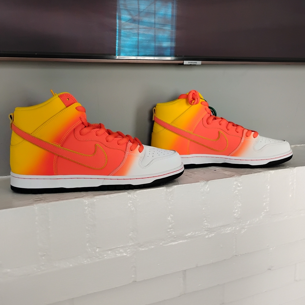 Nike SB Dunk High Sweet Tooth (12 Mens)